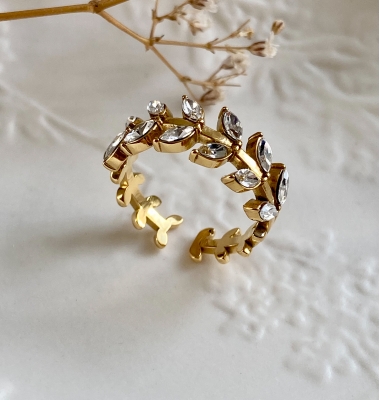 Athena leaf adjustable ring 