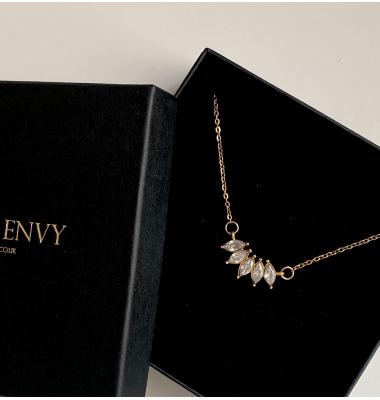 Mira 18k gold plated pendant necklace 