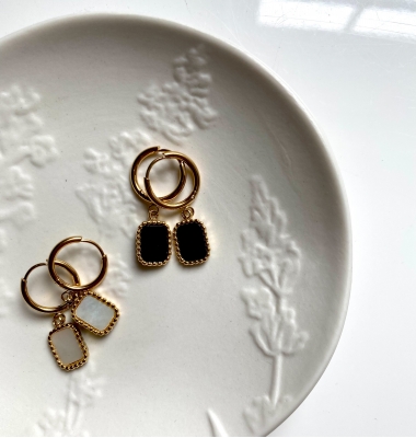 Anika Huggie Earrings 