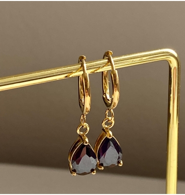 Raina Huggie Earrings 