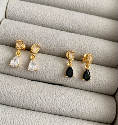 Dora mini earrings 