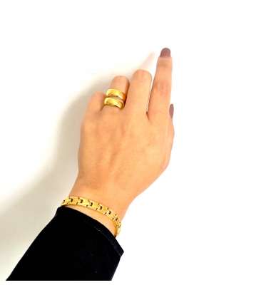 Twirl 18K Gold Plated Ring 
