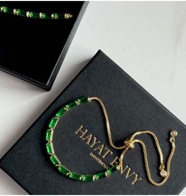 Emerald adjustable tennis bracelet 